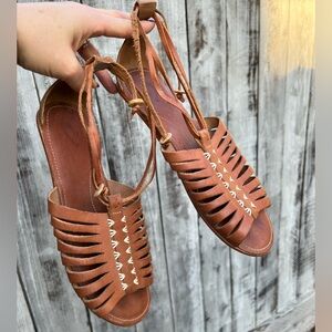 OLUKAI HIKINA Sandals Brown Leather Flat Comfort Footbed Hand Detailed Boho 9